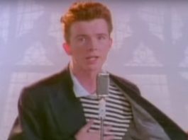 Rickroll w plikach Call of Duty: Modern Warfare. Dowcip z długą brodą od Infinity Ward