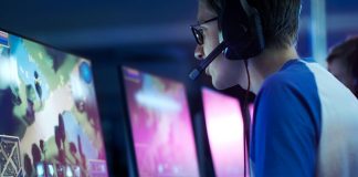 WHO zaleca gry jako zdrowy sposób spędzania czasu w kwarantannie i łączy się z twórcami gier we wspólnej akcji gry-who-koronawirus