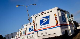 Pracownik amerykańskiej poczty skazany za kradzież kilkudziesięciu konsol US Postal Service Sony