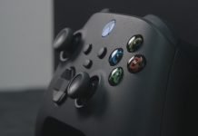 Xbox Design Lab i jego losowa blokada na treści na padzie Xbox Series X Controller Design Lab