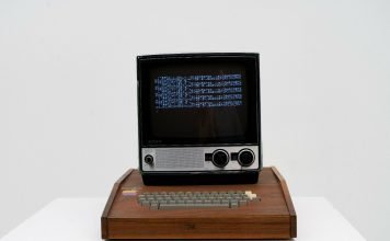 Pierwszy komputer Apple 1 na sprzedaż na 5,6 mln zł