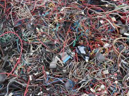 Cable managment – sztuka układania kabli i pomocne gadżety Cable managment