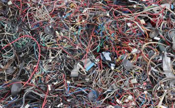 Cable managment – sztuka układania kabli i pomocne gadżety Cable managment