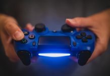 Patent Sony pozwoli widzom za pieniądze usuwać graczy PS4 Sony PlayStation Days Gone 2