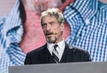 John McAfee, milioner i autor oprogramowania antywirusowego, popełnił samobójstwo john-mcafee