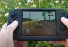 PlayStation 2 – Youtuber stworzył własną wersję przenośną kultowej konsolki PS2 Eclipse