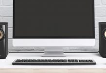 Creative T60 Kompaktowe głośniki biurkowe w systemie 2.0 z technologią Clear Dialog, dźwiękiem przestrzennym od Sound Blaster i z inteligentnym zestawem SmartComms