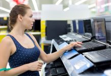 Laptop, albo (prawie) nic