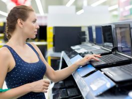 Laptop, albo (prawie) nic