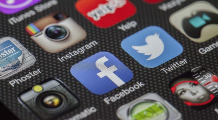 Awaria Facebooka, Instagrama, Whatsappa, Messengera i Steam facebook
