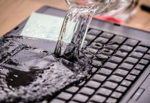 Ratunku! Zalałem laptopa!