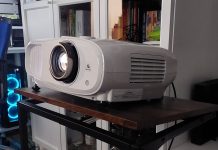 Epson EH-TW7100 – 4K na ścianie w zasięgu ręki