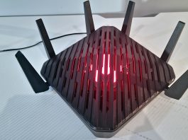 Acer Predator Connect W6