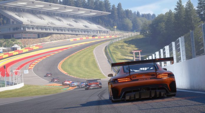 Rennsport – czy naprawdę warto wjechać na ten tor?