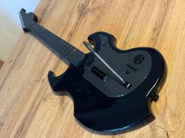 POP Riffmaster PS – powrót kanapowego Santany