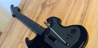 POP Riffmaster PS – powrót kanapowego Santany