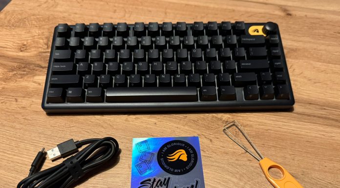 Glorious GMBK 75% – recenzja budżetowej klawiatury z wielkimi aspiracjami