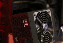 Atomowe zasilacze z miernikiem mocy od Enermax – MaxTytan 1050W i 1250W