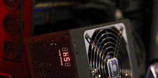 Atomowe zasilacze z miernikiem mocy od Enermax – MaxTytan 1050W i 1250W