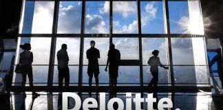 Esport w raporcie Deloitte. Znana firma foradcza bada nowe zjawiska w sporcie