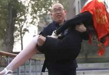 Chiński inżynier poślubił robota! Kto powiedział, że nie można zrobić sobie żony idealnej