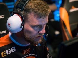 Virtus.pro z awansem do półfinału V4 Future Sports Festival