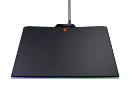 Aorus P7 RGB – dzisiaj już nawet podkładka musi mieć LED-y