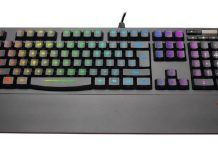 Riotoro pokazuje się na salonach z nową klawiaturą Ghostwiter Classic