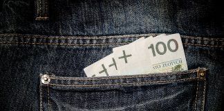 Denerwują Cię DLC? Dodatki do gier to ponad 50% przychodów ze sprzedaży cyfrowej