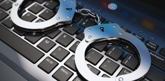 Sąd skazał handlarzy nielegalnych kluczy produktów Microsoft. Zapłacą 600 tys. złotych