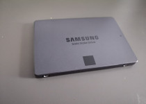 Samsung 860 QVO